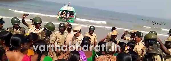 ಸ್ಕೂಬಾ ಡೈವಿಂಗ್ ವಿರುದ್ಧ ಮೀನುಗಾರರ ಪ್ರತಿಭಟನೆ: 12 ಮಂದಿ ವಿರುದ್ಧ ಪ್ರಕರಣ ದಾಖಲು